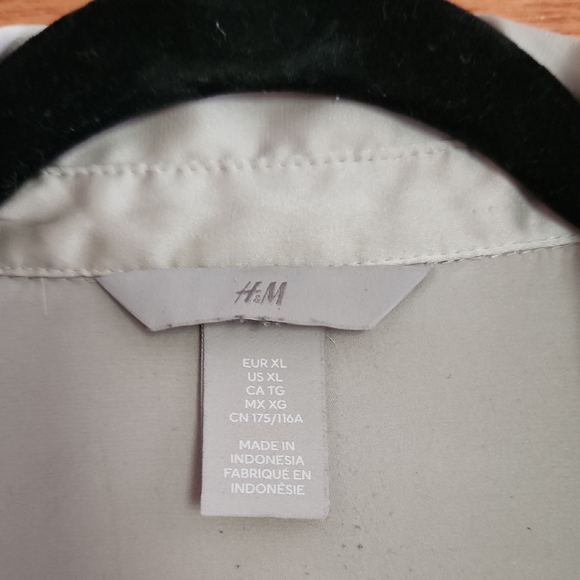 Champagne Button-Up Shirt - Picture 2 of 2